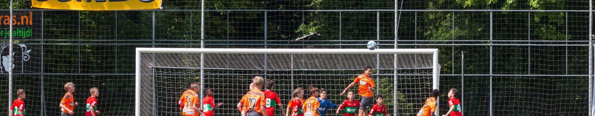 TopParken Tournament U14 - Internationaal voetbaltoernooi in Lunteren